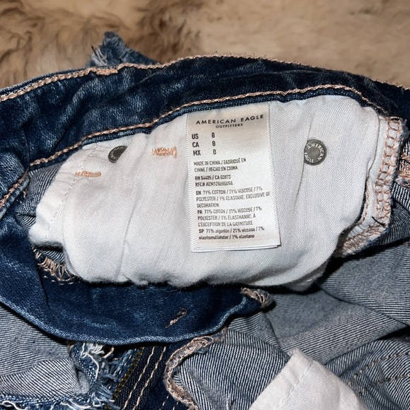 American Eagle Distressed Denim Shorts - Picture 3 of 3